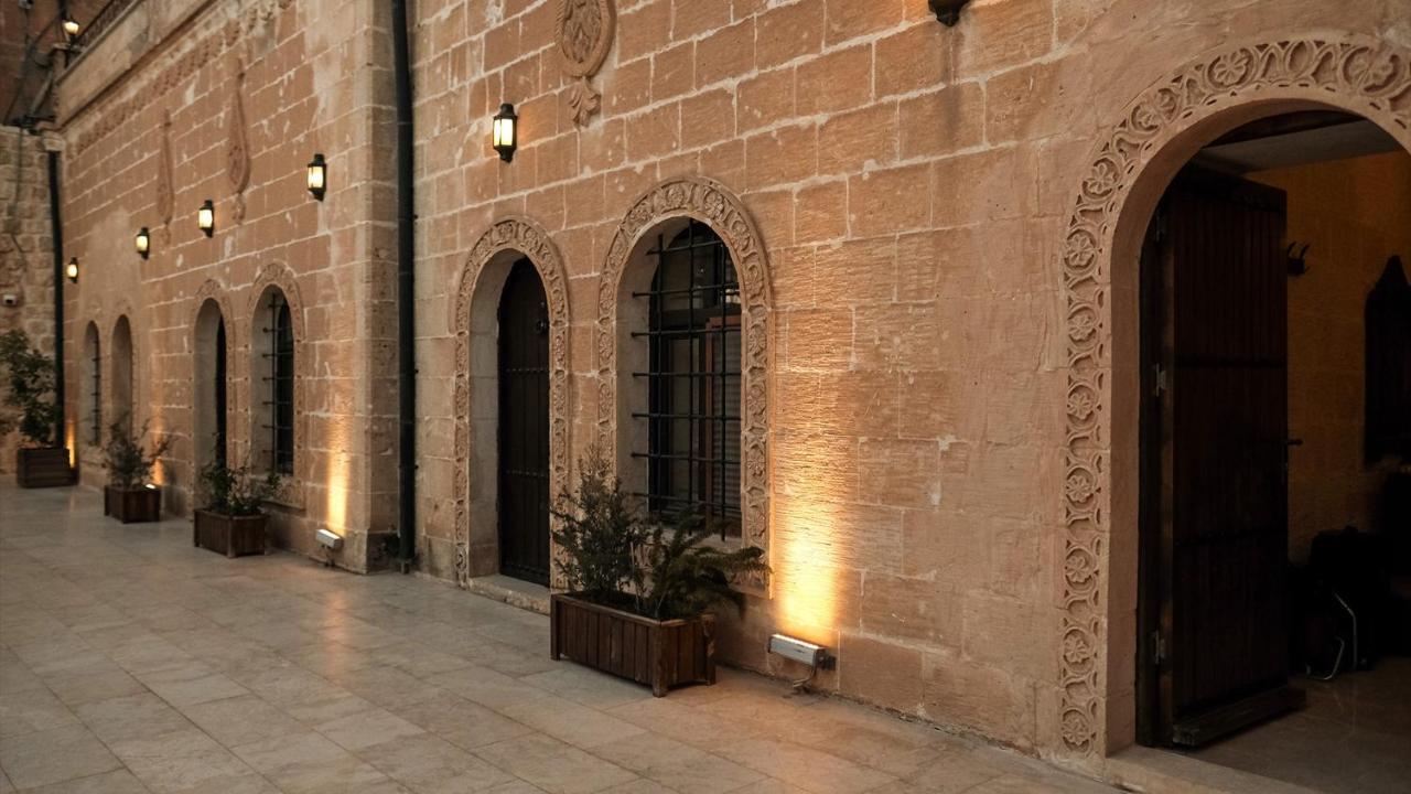 Zerzevan Hotel Mardin Exterior foto